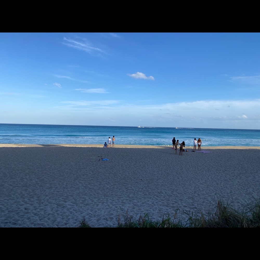 Meet your Posher, Hope